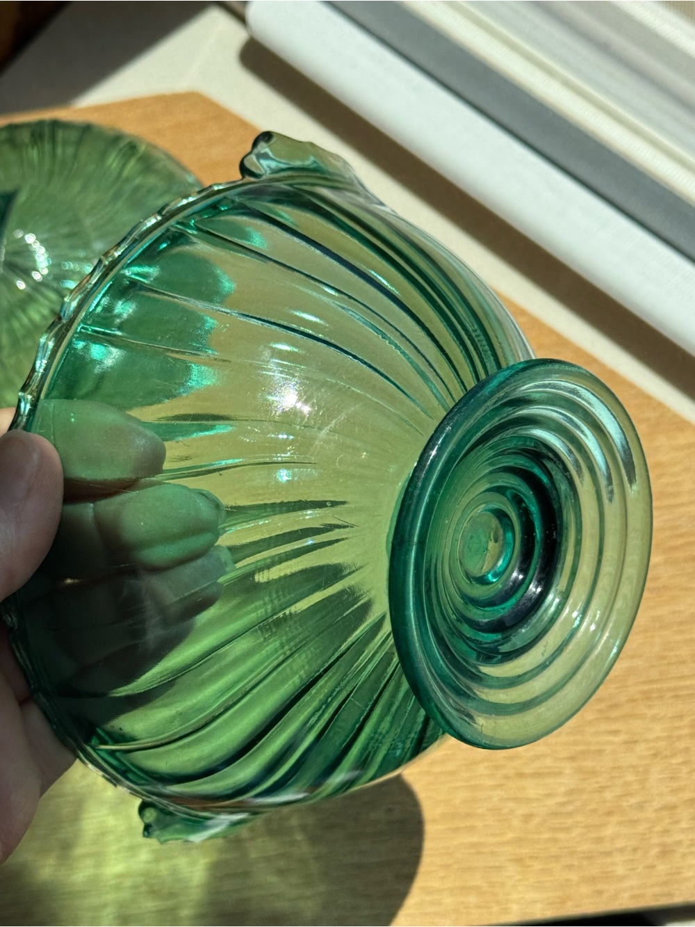 VINTAGE JEANNETTE Glass “Swirl” Candy Dish in Ultramarine - Picture 5 of 7